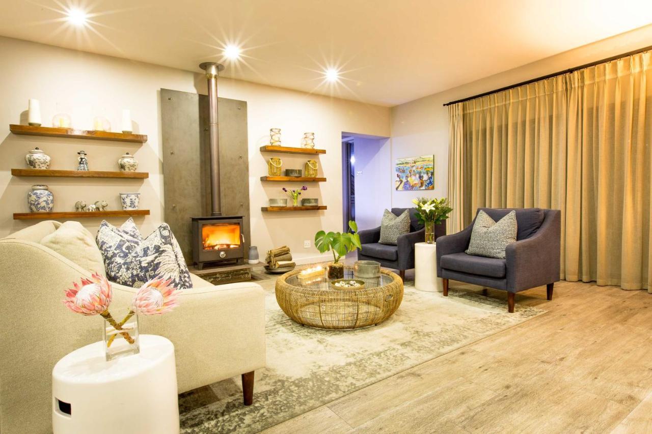 Ocean Bay Guesthouse Порт-Элизабет Экстерьер фото