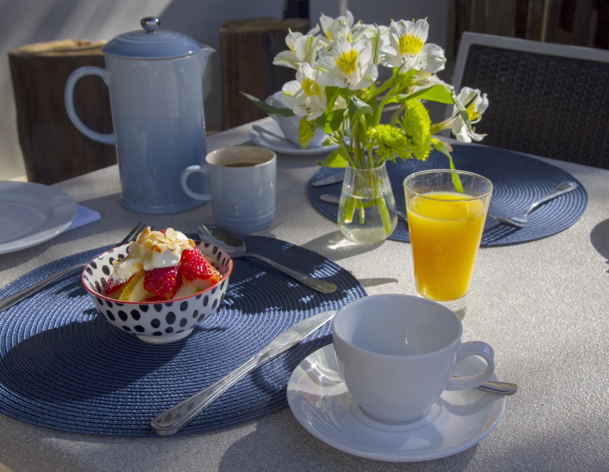 Ocean Bay Guesthouse Порт-Элизабет Экстерьер фото