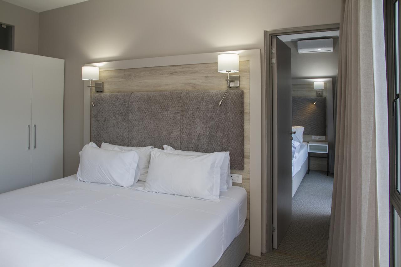 Ocean Bay Guesthouse Порт-Элизабет Экстерьер фото